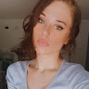 Meet your Posher, Katelyn